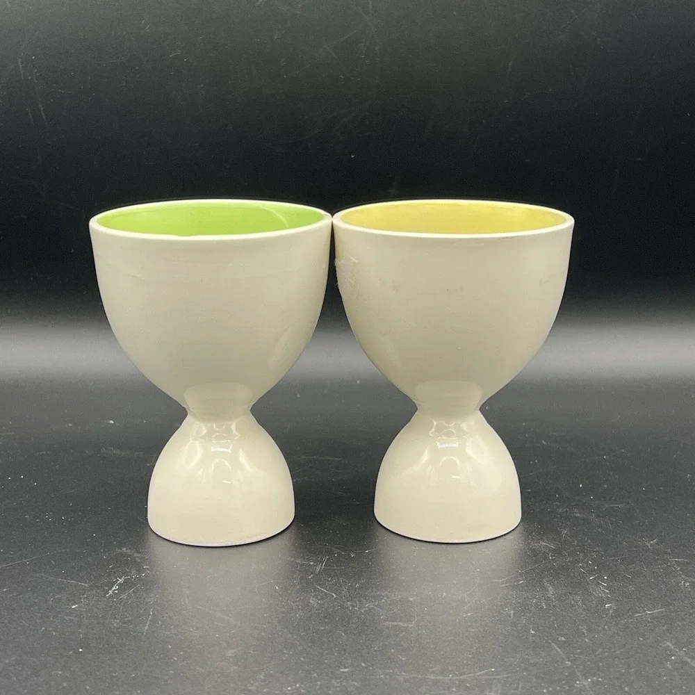The Unbranded Brand vtg egg